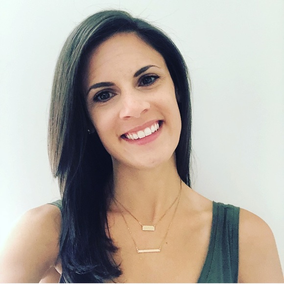 Meet your Posher, Amber - Picture 1 of 1